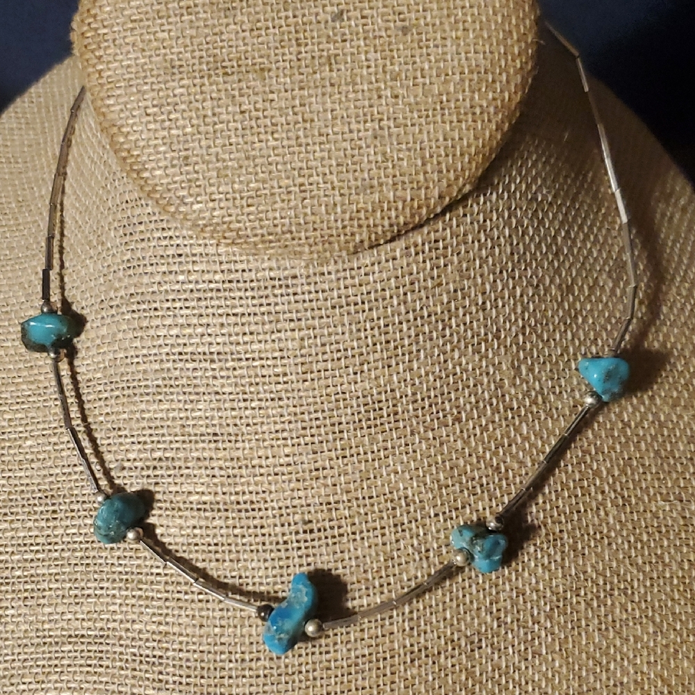 Native American liquid Sterling silver vintage turquoise necklace 15"